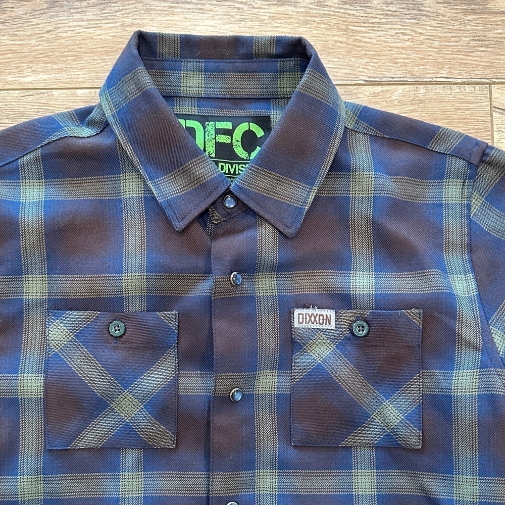 DIXXON Youth Boys Plaid Shirt - Navy and Olive - Picture 2 of 5